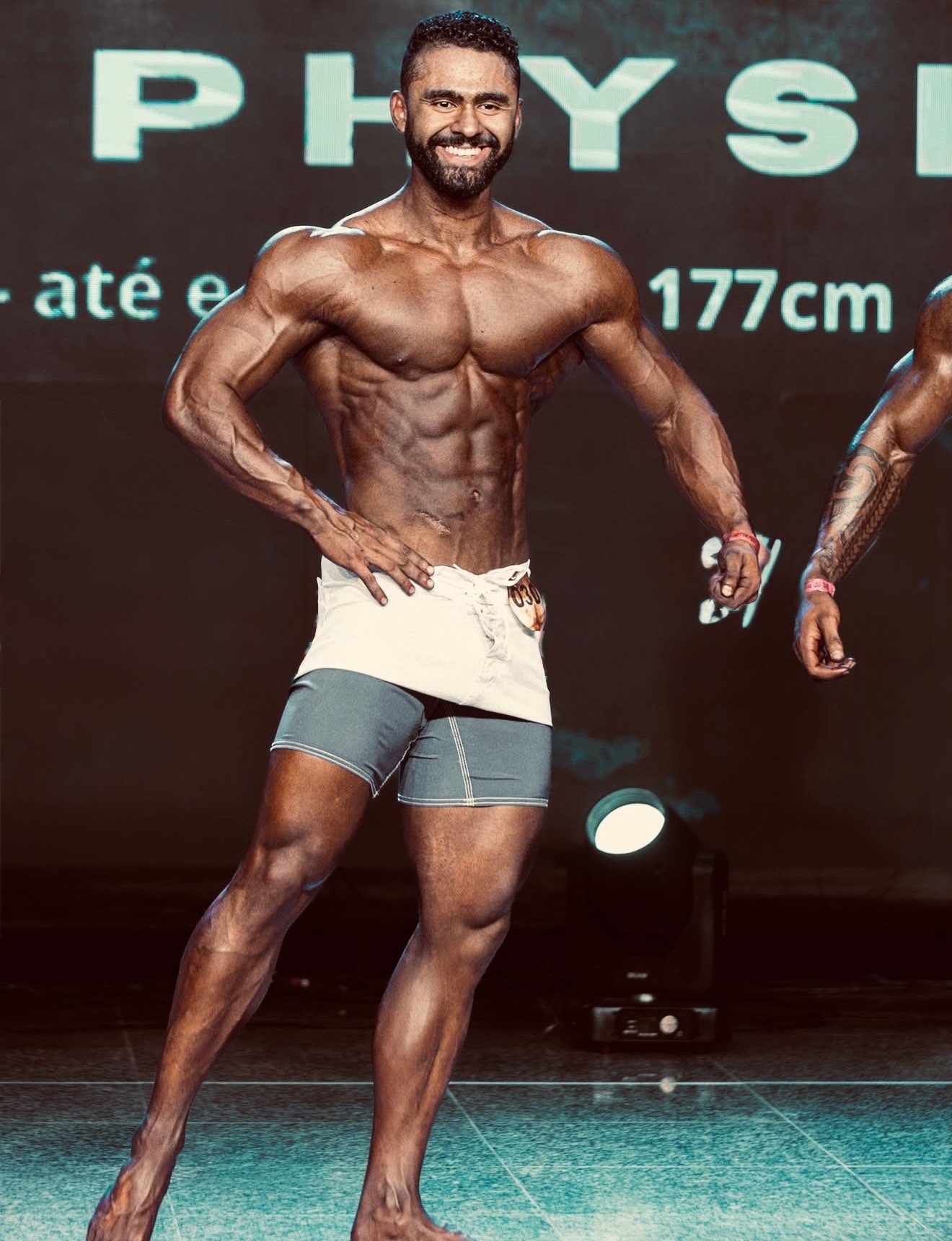 Henrique Fraga III em campeonato de fisiculturismo